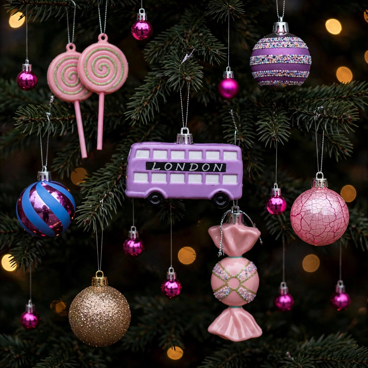 34-Piece London Candy Ornament Set